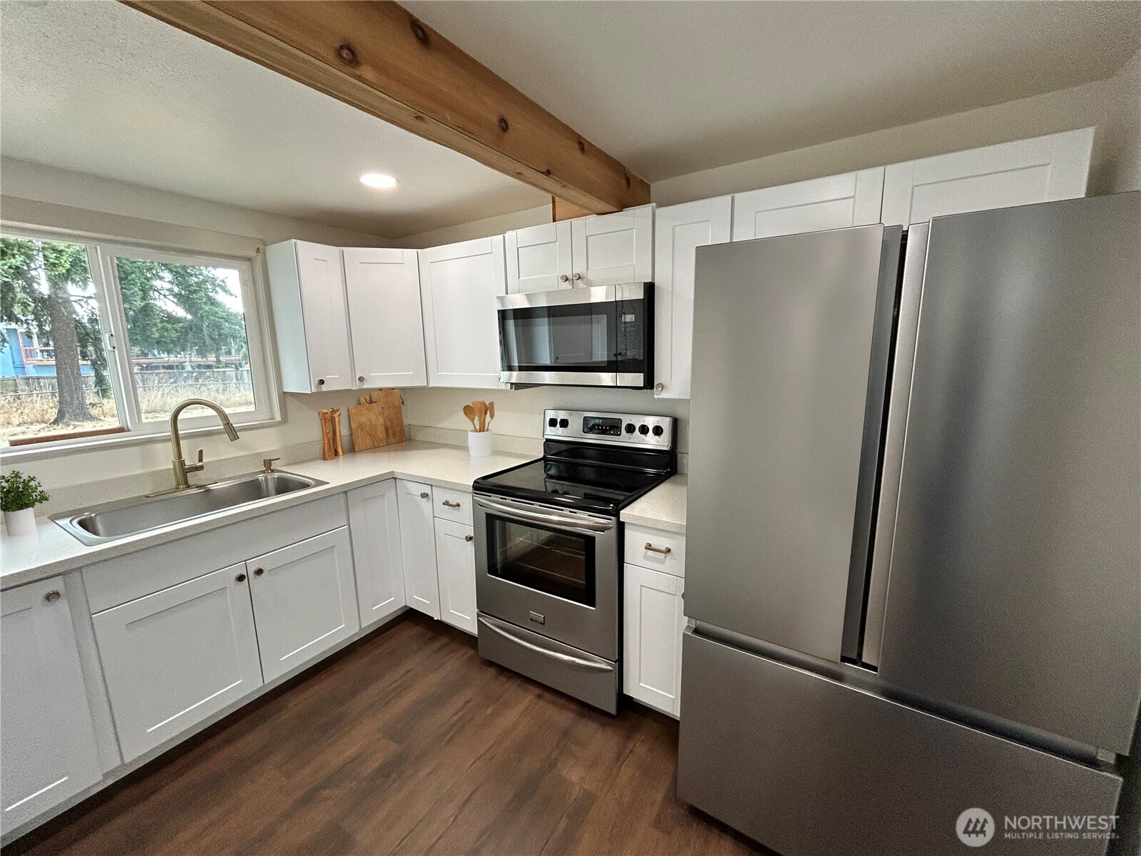 7029 S G Street Property Photo 4