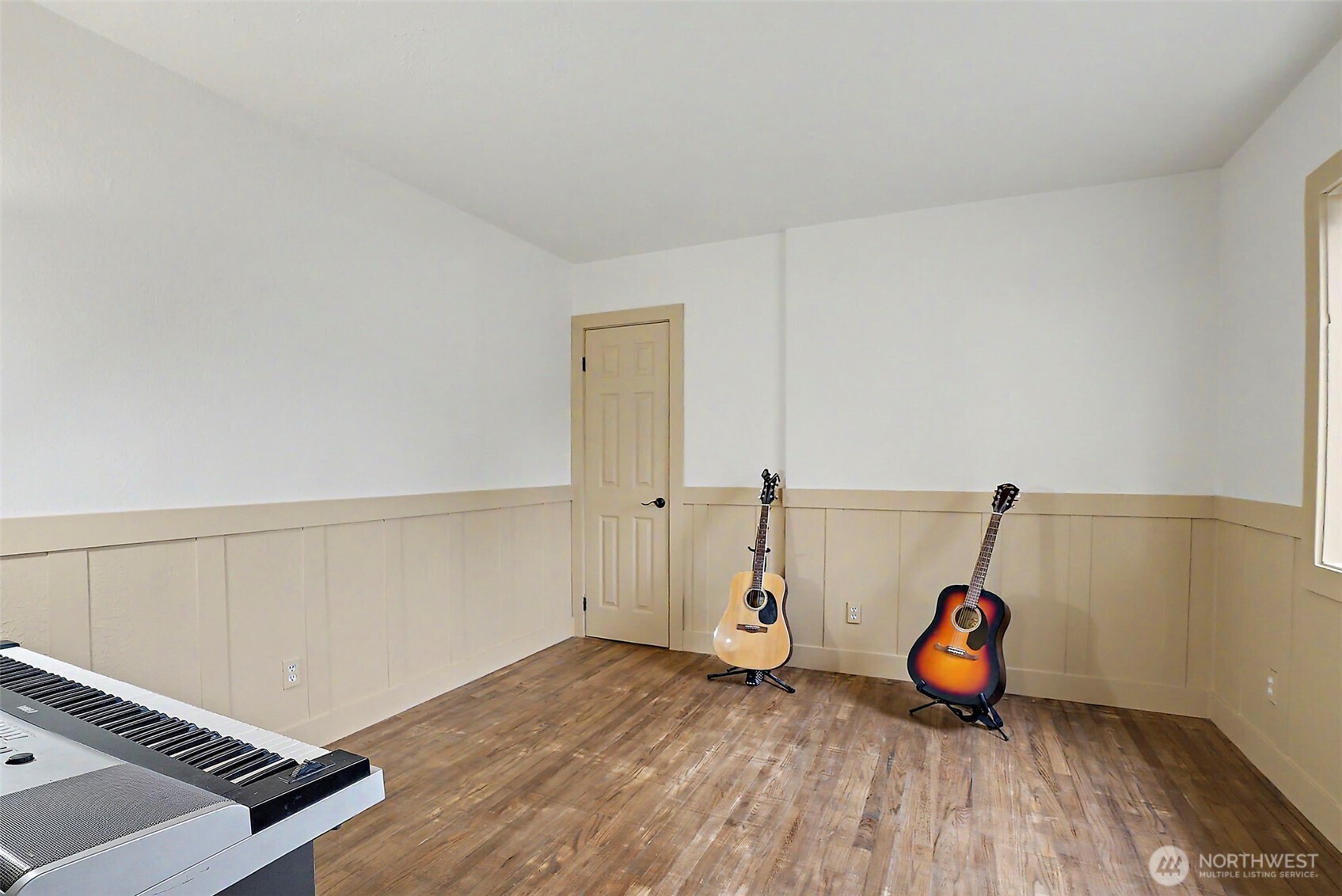 6616 S Oakes Street Property Photo 10
