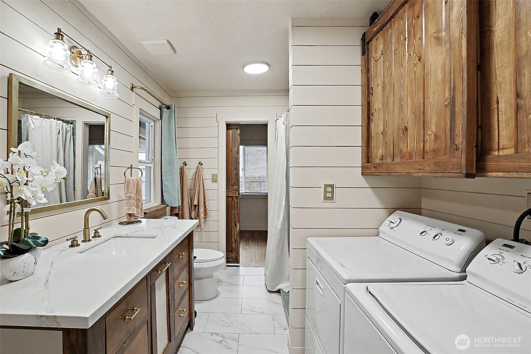 6616 S Oakes Street Property Photo 12