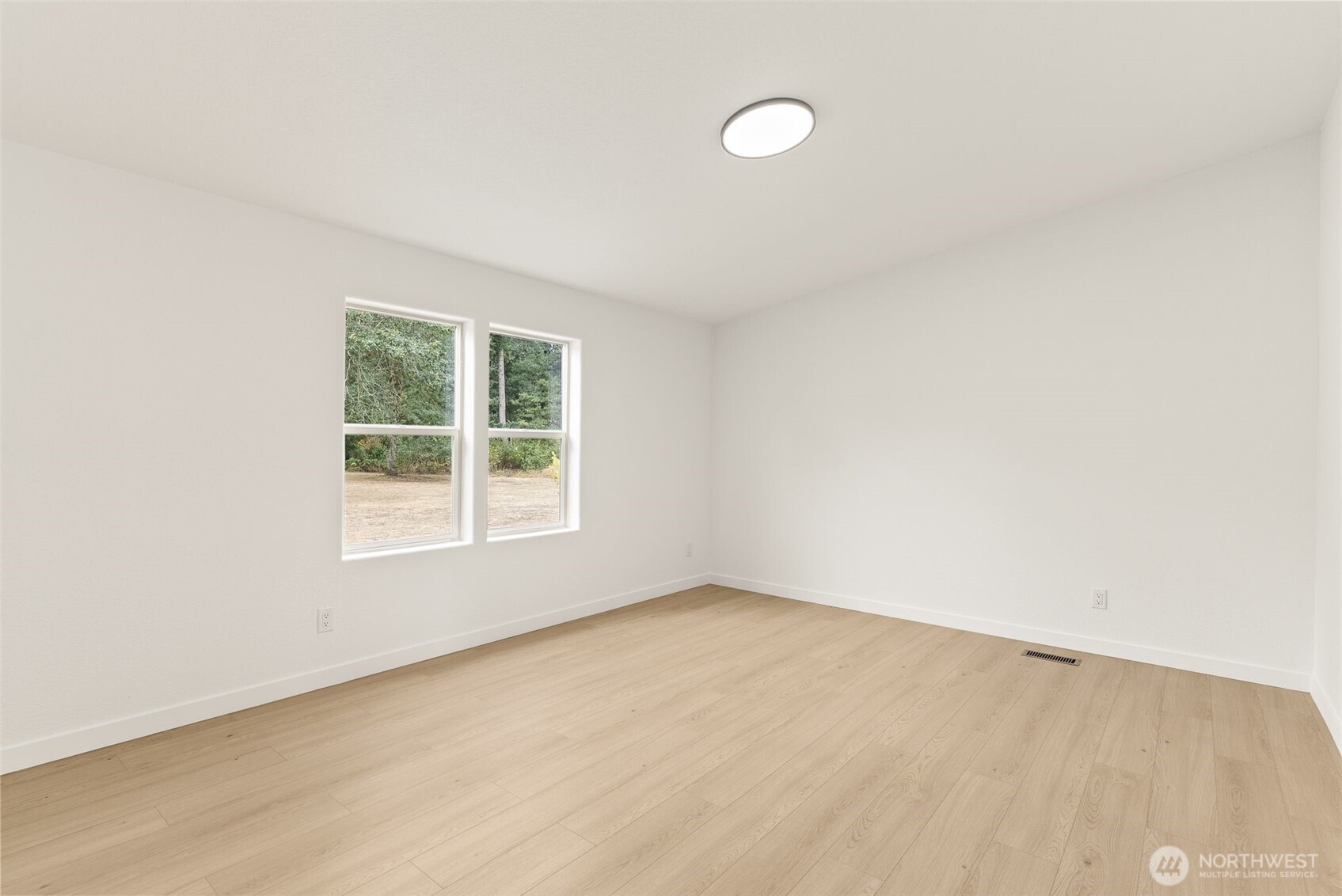 8210 Riffe Lane Property Photo 32