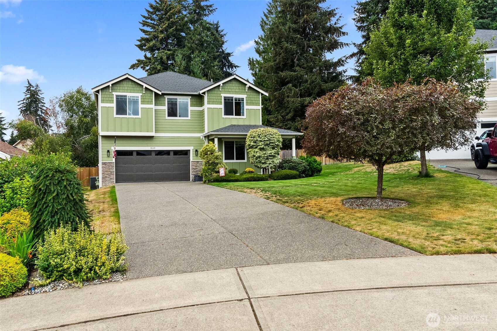 7839 Riverview Court Property Photo 1