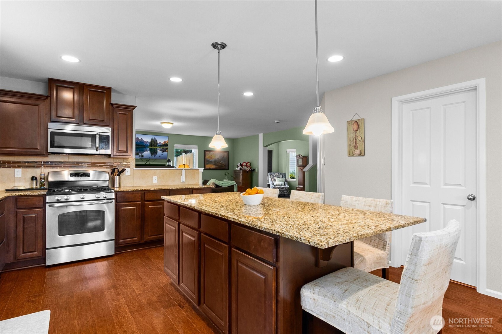 7839 Riverview Court Property Photo 7