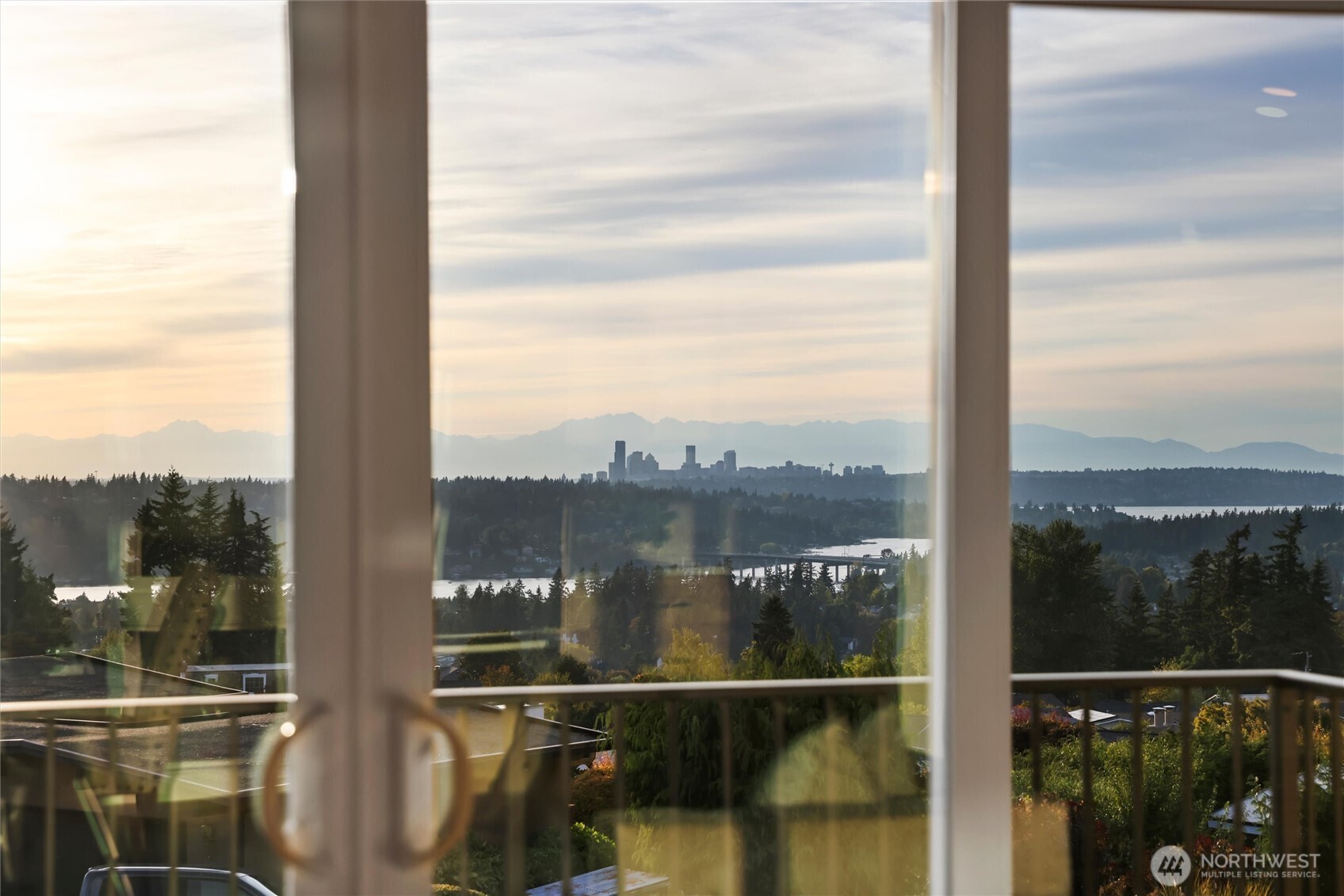 4360 Somerset Boulevard Property Photo 7