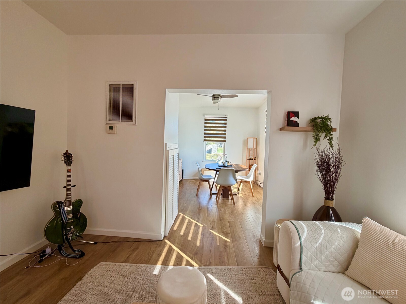 927 7th Avenue Property Photo 6