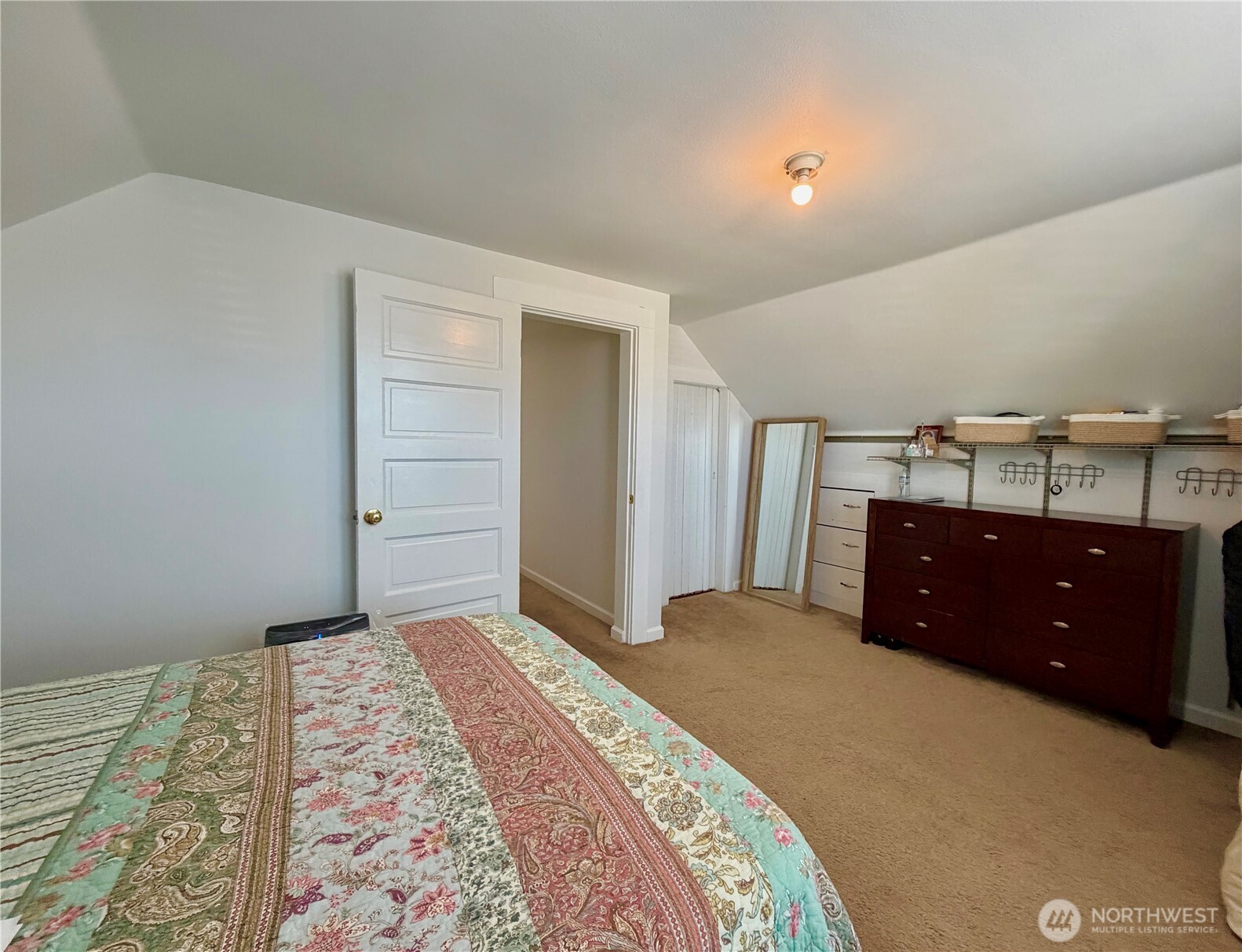 927 7th Avenue Property Photo 13