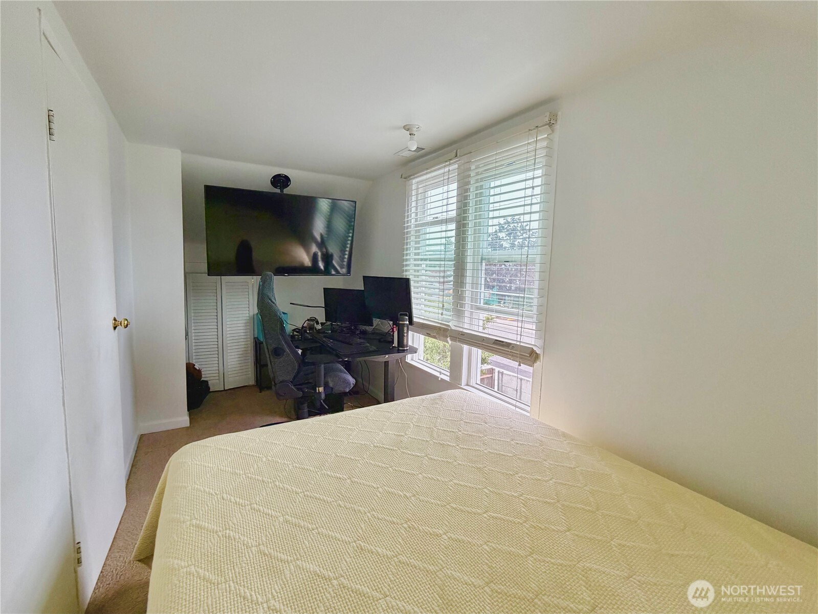 927 7th Avenue Property Photo 15