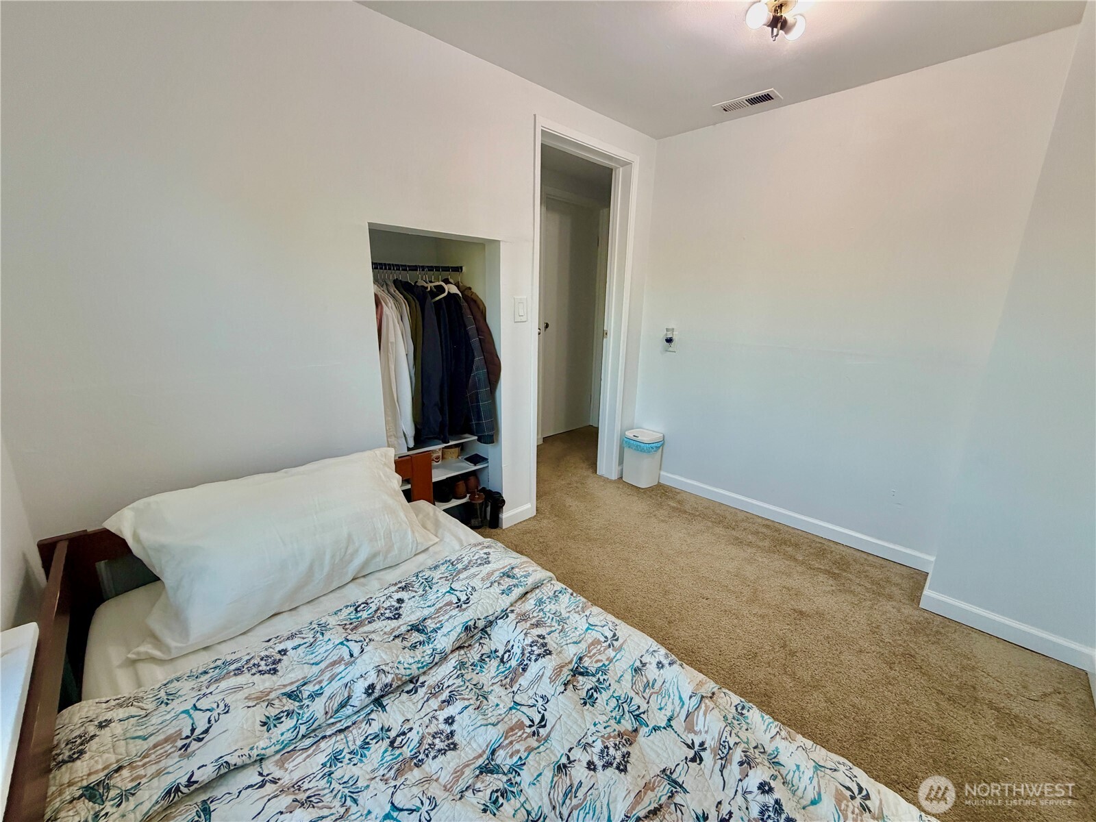 927 7th Avenue Property Photo 17