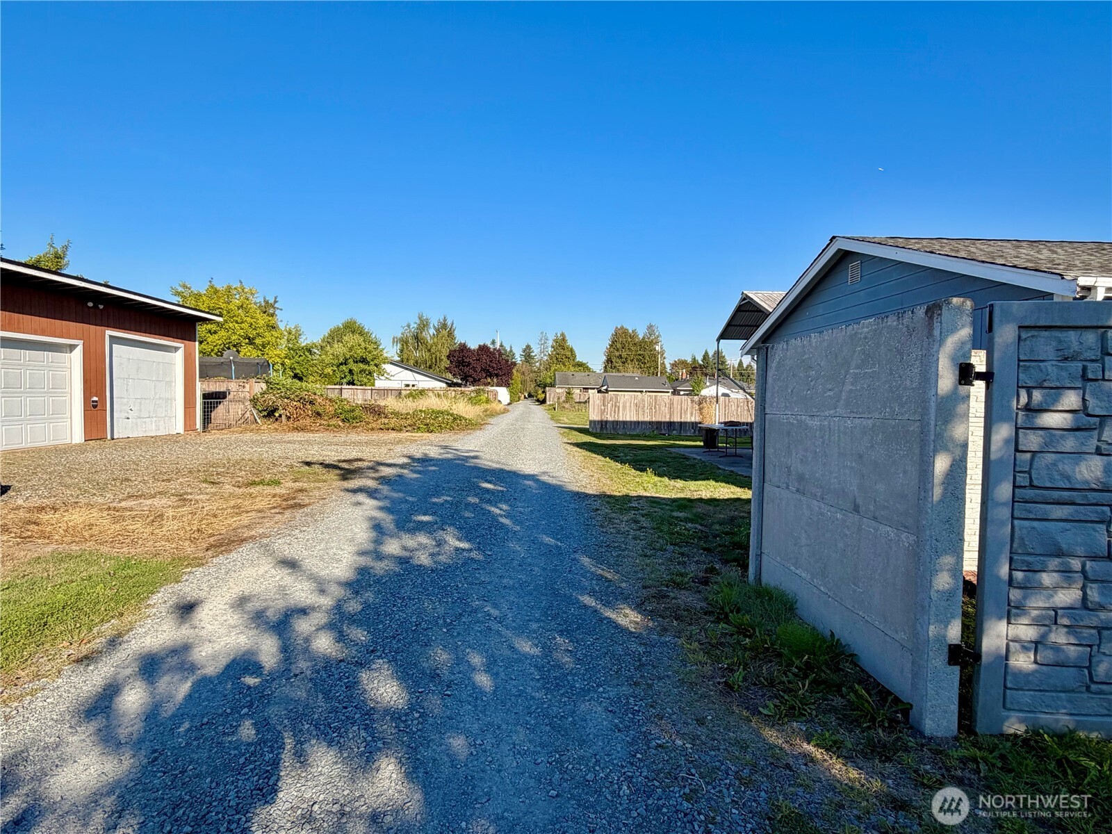 927 7th Avenue Property Photo 24