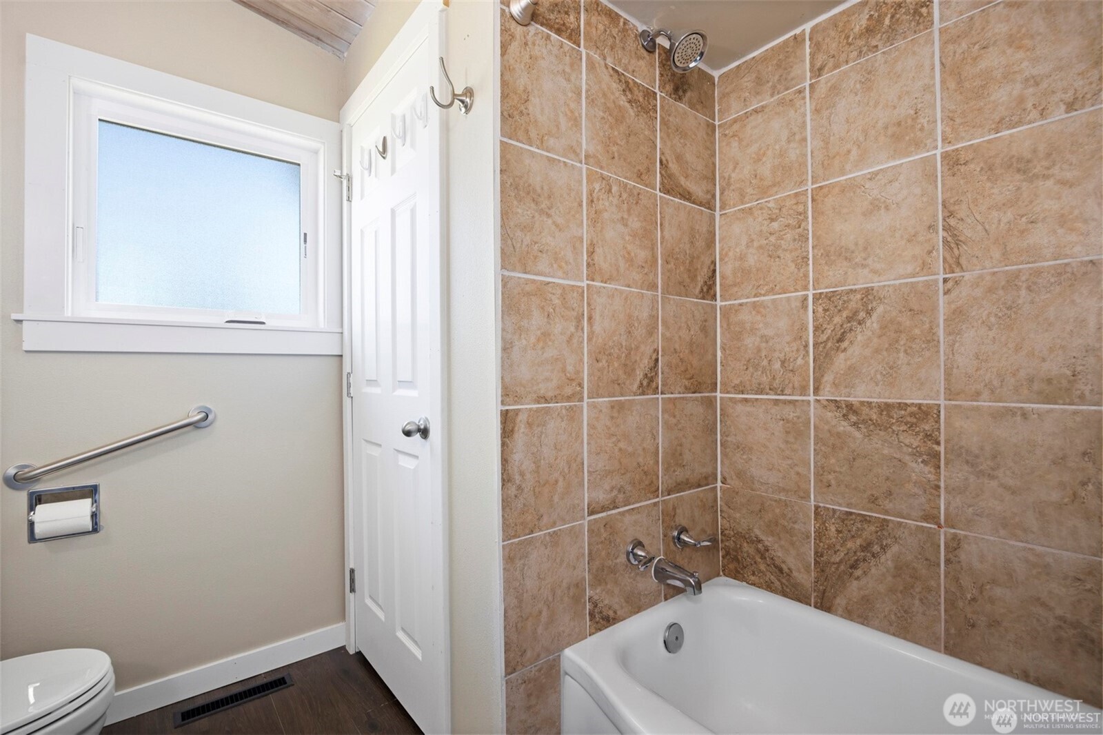 1418 Hillcrest Parkway Property Photo 22