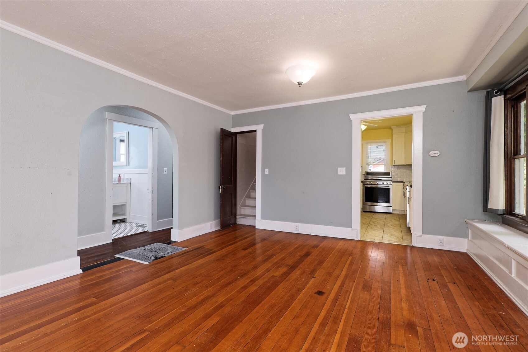 803 Jefferson Street Property Photo 5