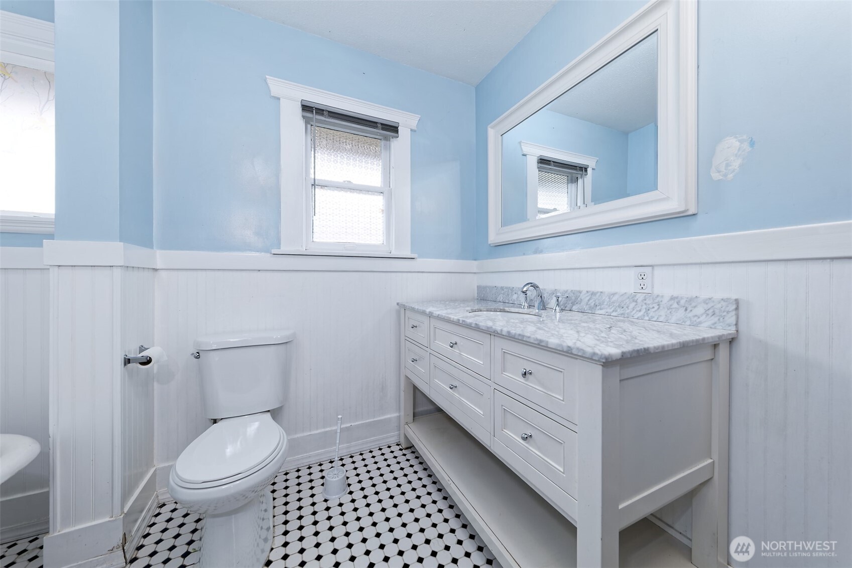 803 Jefferson Street Property Photo 11