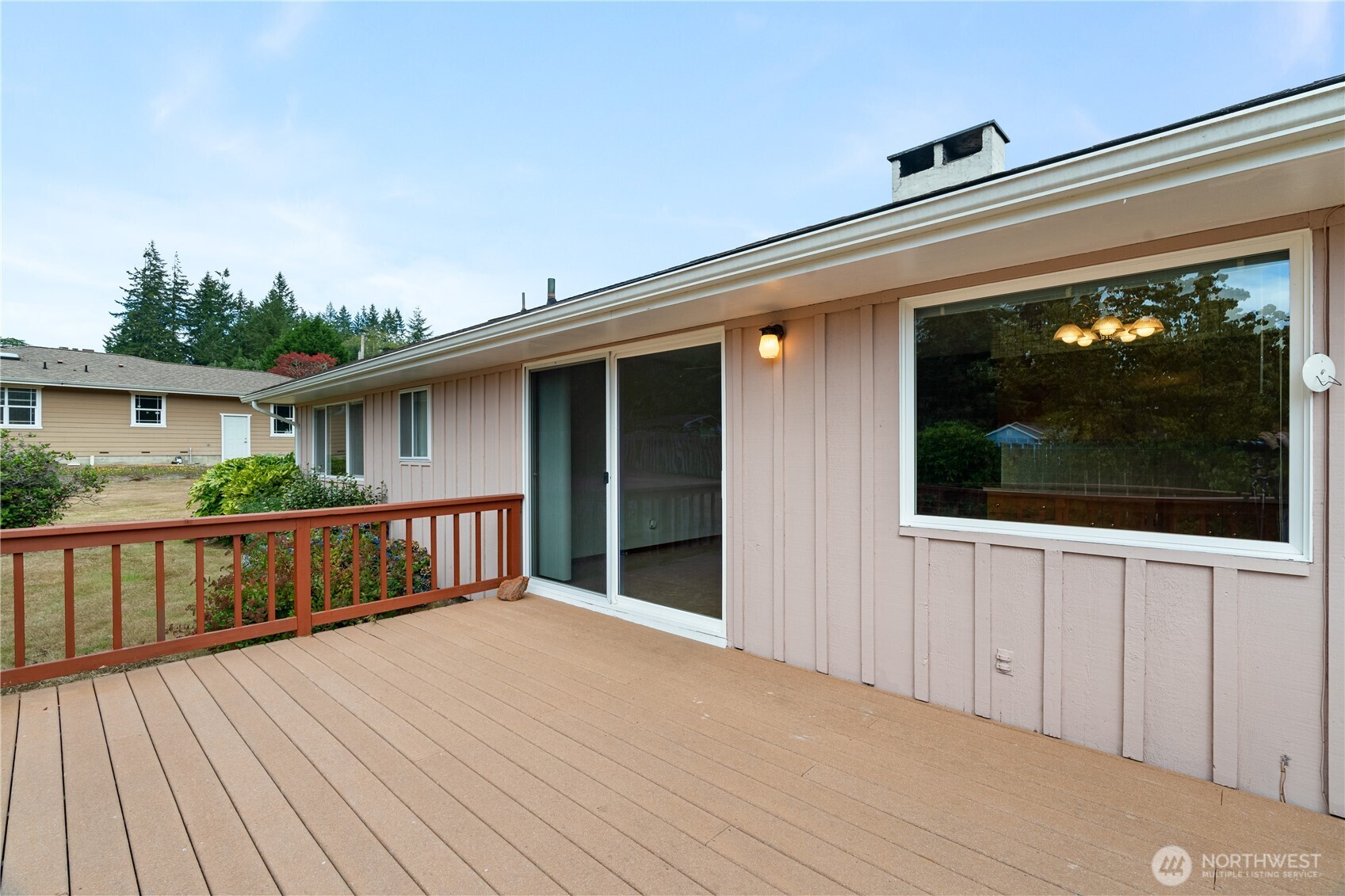523 Carl Way Property Photo 29
