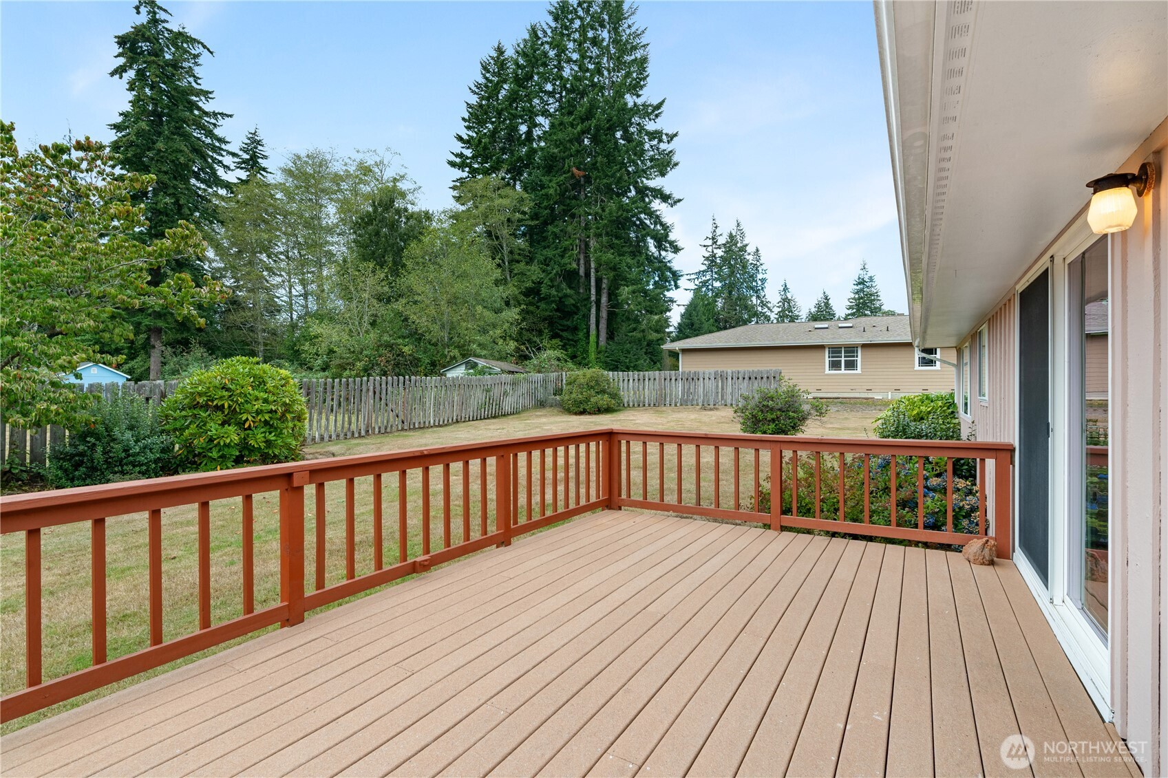 523 Carl Way Property Photo 30