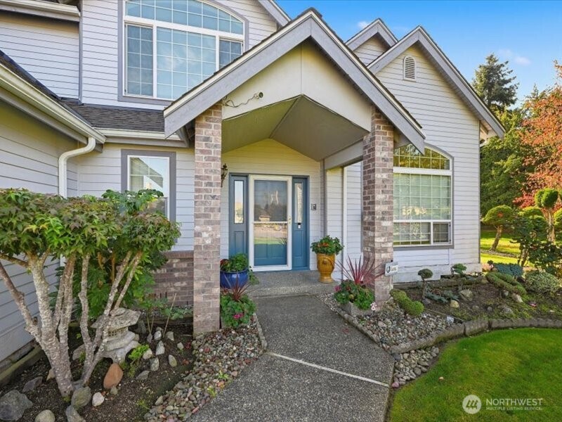 7926 N 9 Street Property Photo 2