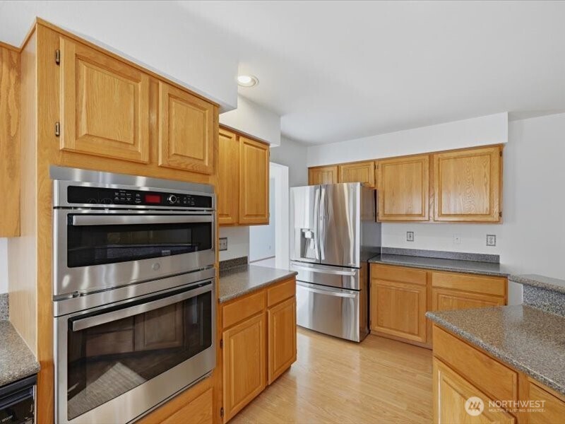 7926 N 9 Street Property Photo 10