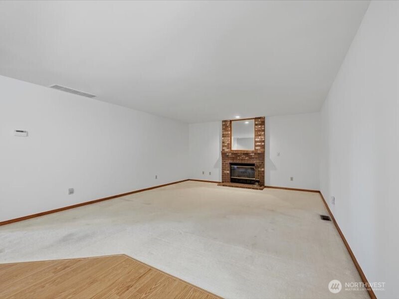 7926 N 9 Street Property Photo 12