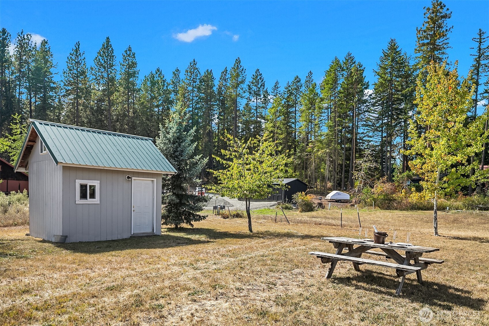 230 Cascade View Drive Property Photo 17