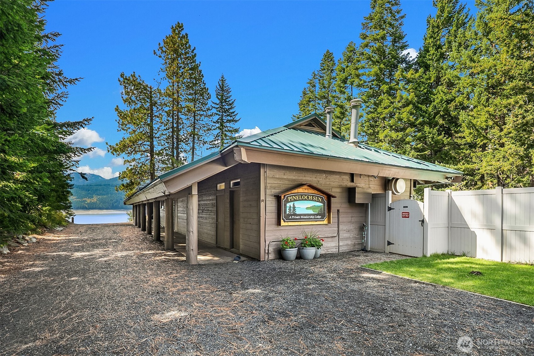 230 Cascade View Drive Property Photo 18
