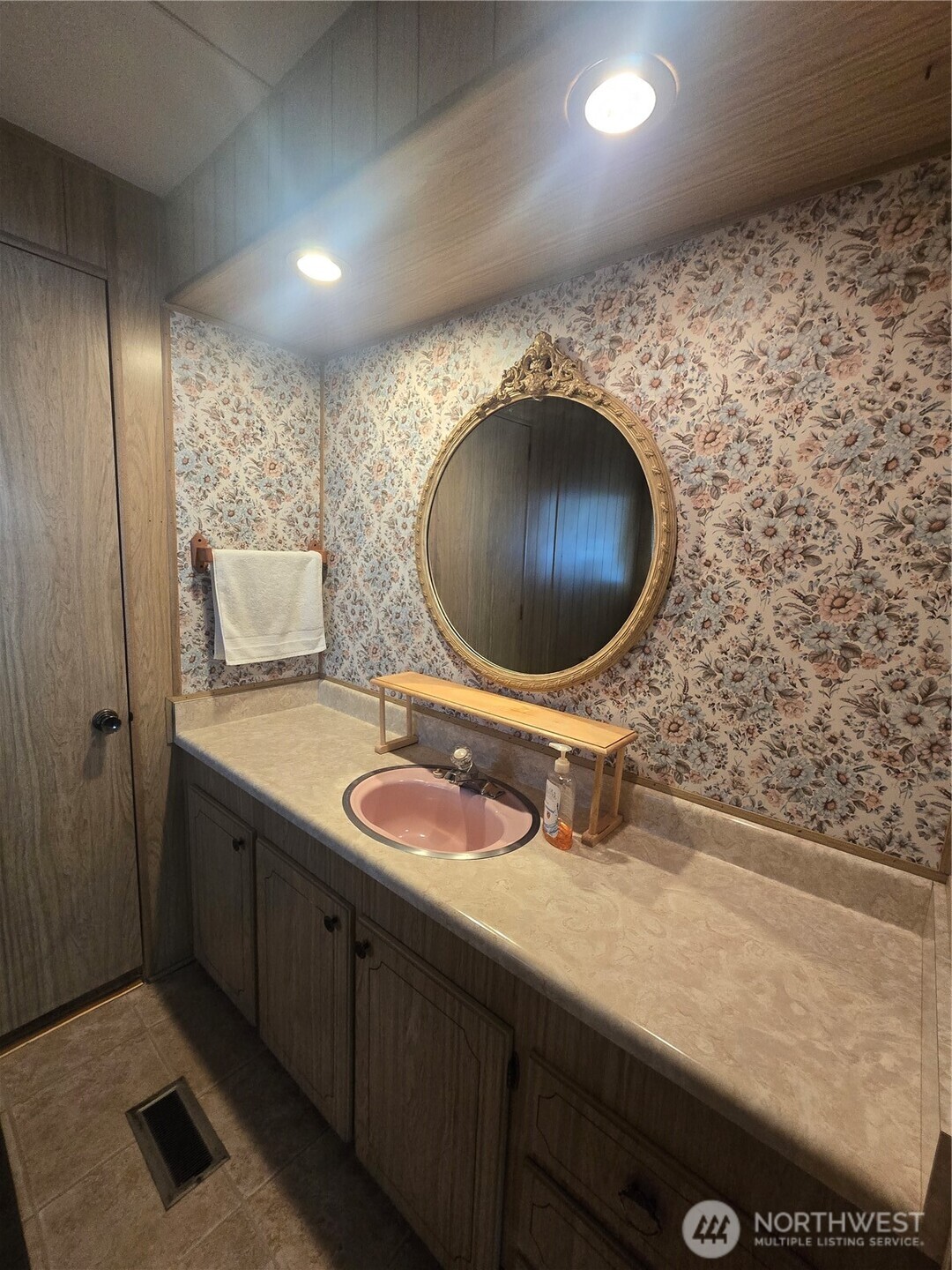 2302 R Street 80 Property Photo 22