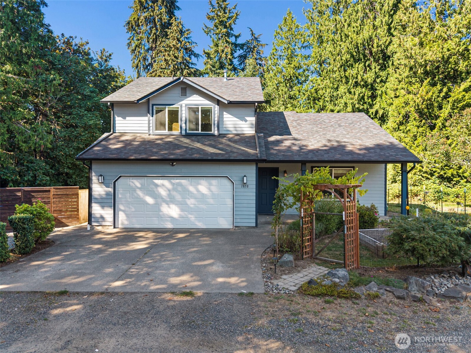 1858 21st Avenue Property Photo 1