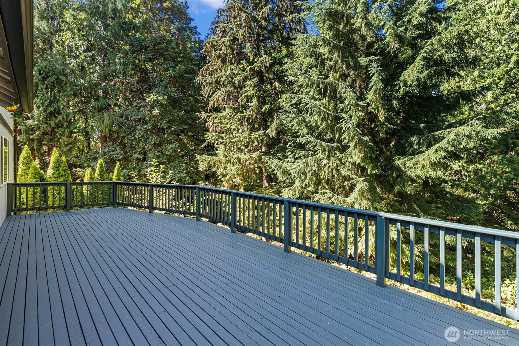 1858 21st Avenue Property Photo 3