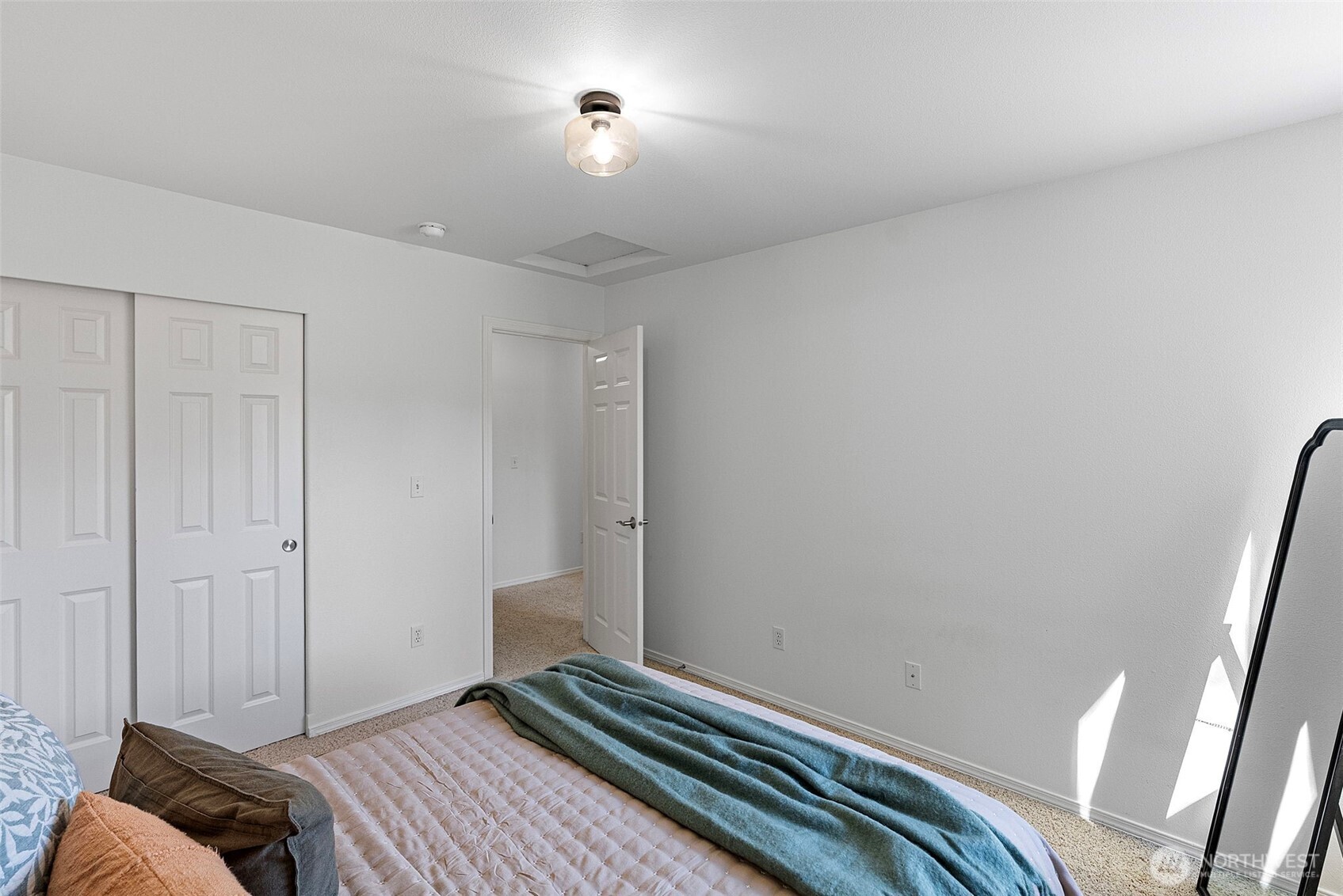 1858 21st Avenue Property Photo 24