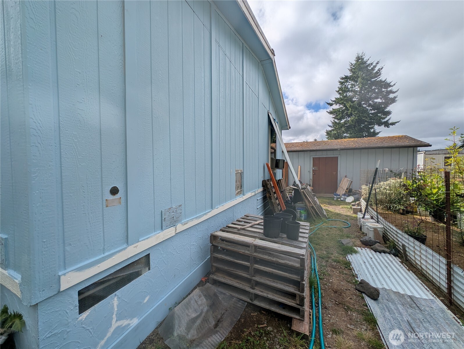 1186 E Wiley Street Property Photo 15
