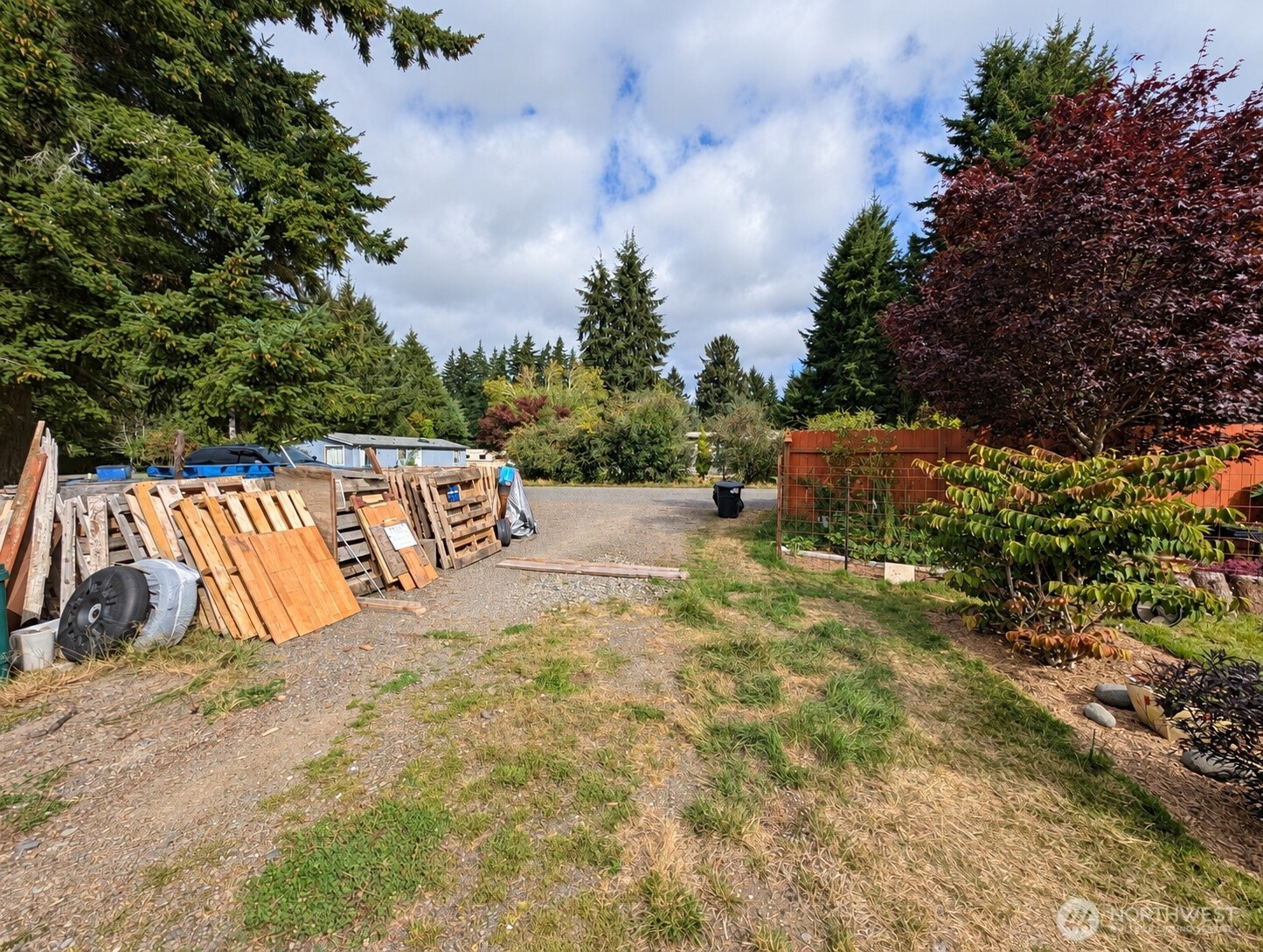 1186 E Wiley Street Property Photo 18