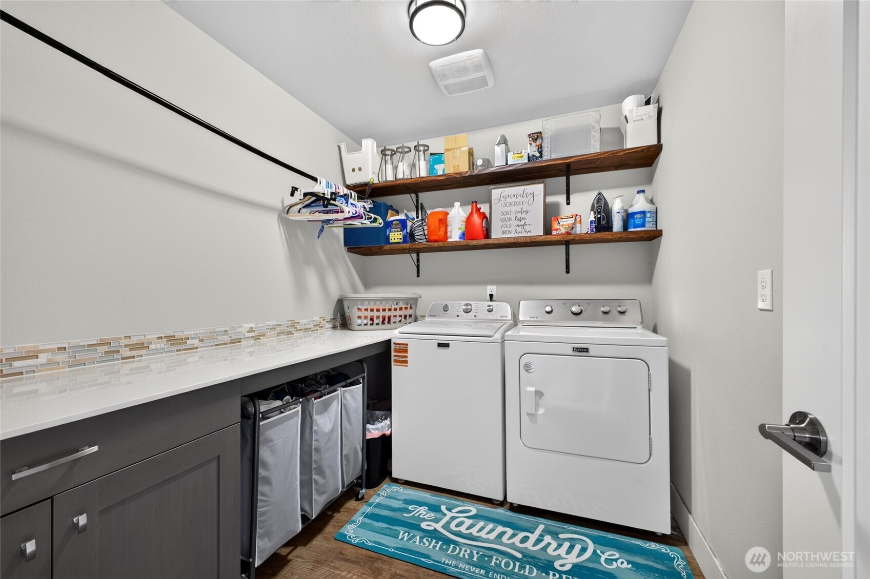 10230 Sentinel Loop Property Photo 31