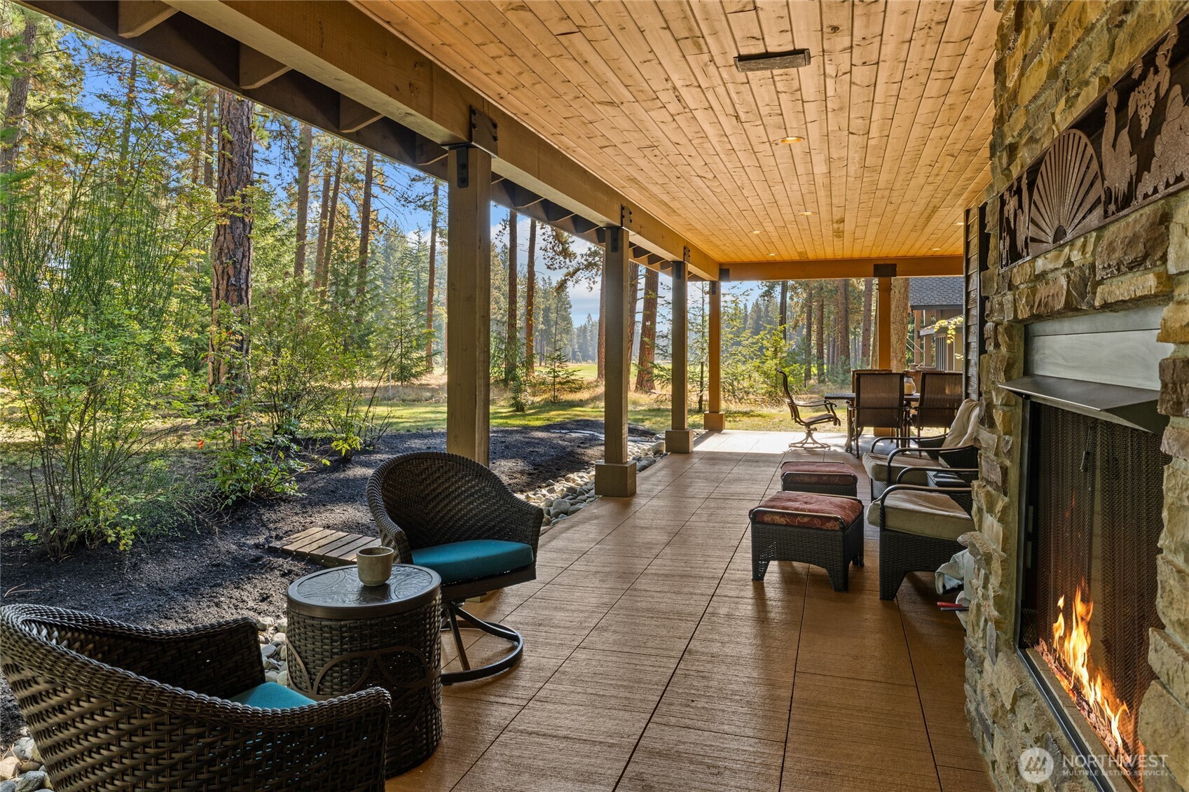 1690 Coal Mine Way Property Photo 34