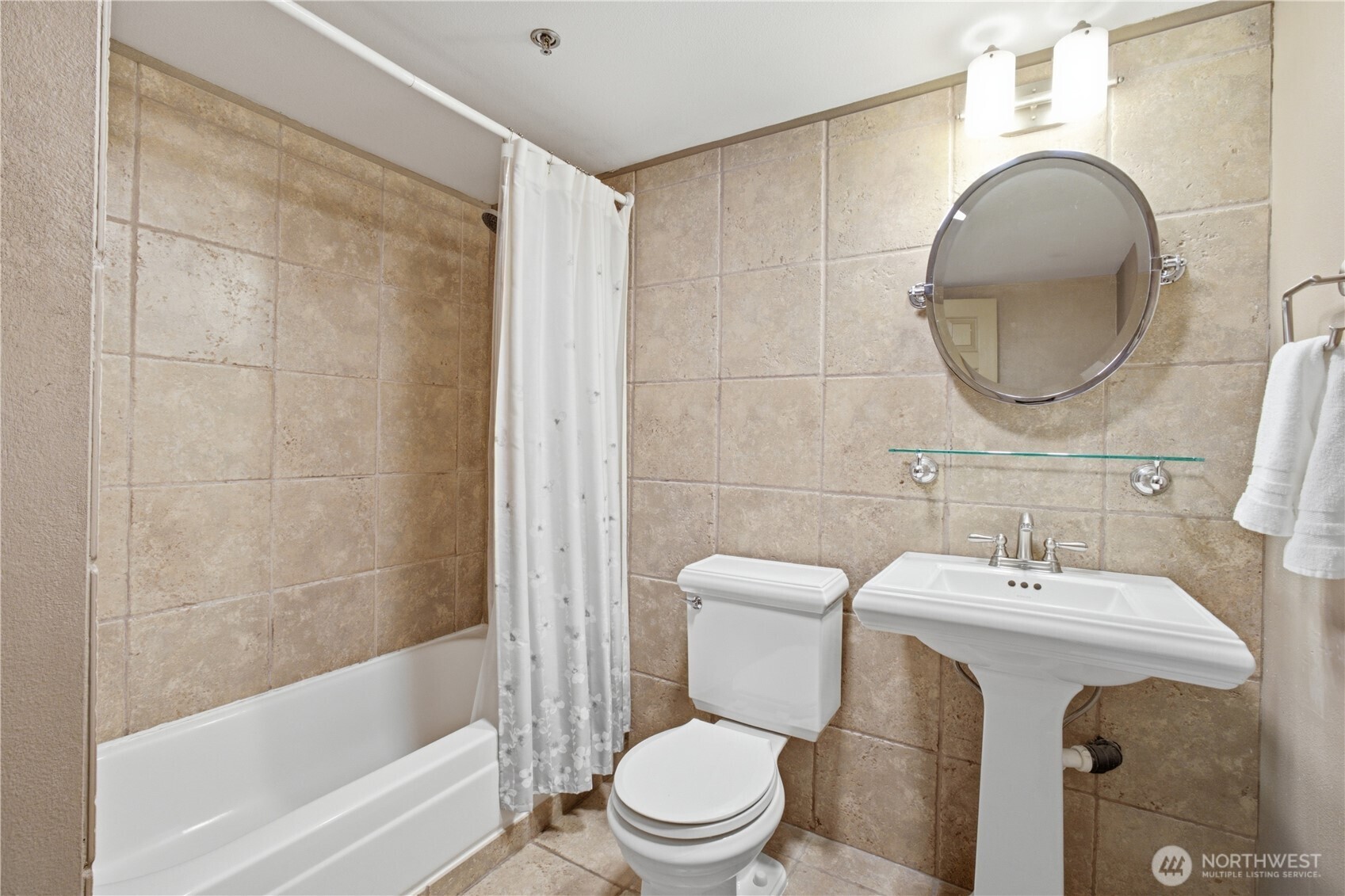 505 E Denny Way A305 Property Photo 11