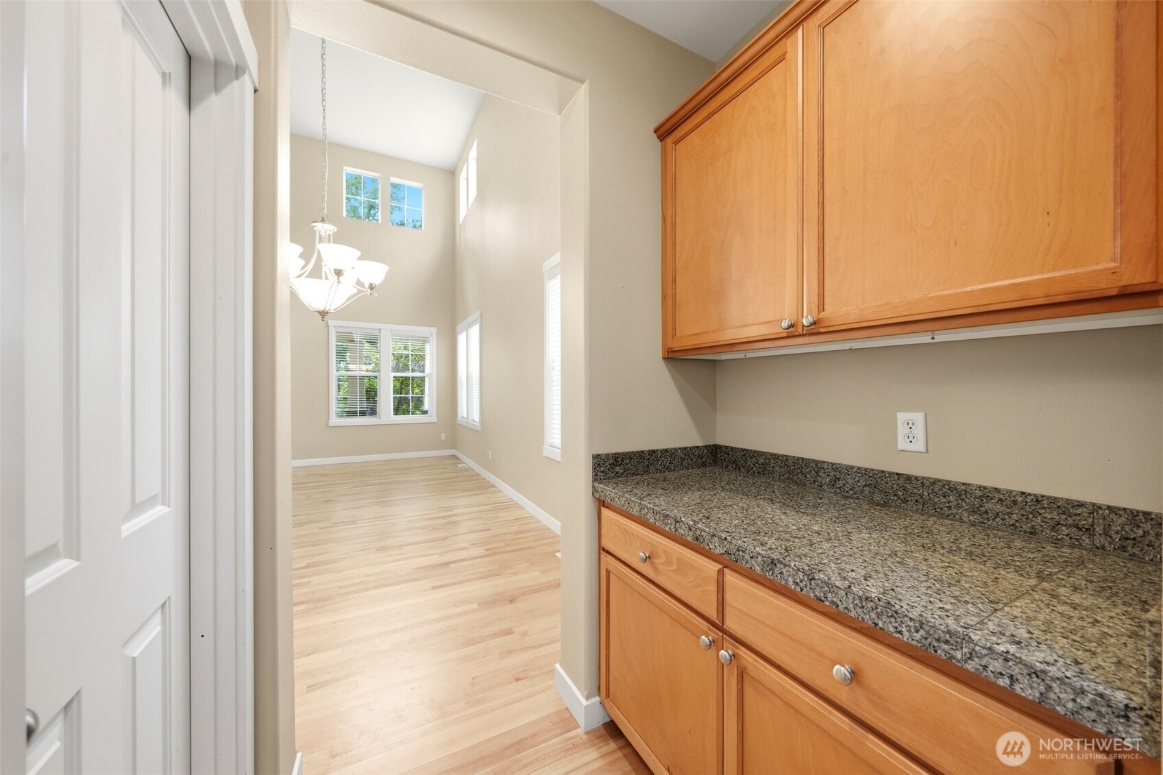 24750 Ne 3rd Place Property Photo 10