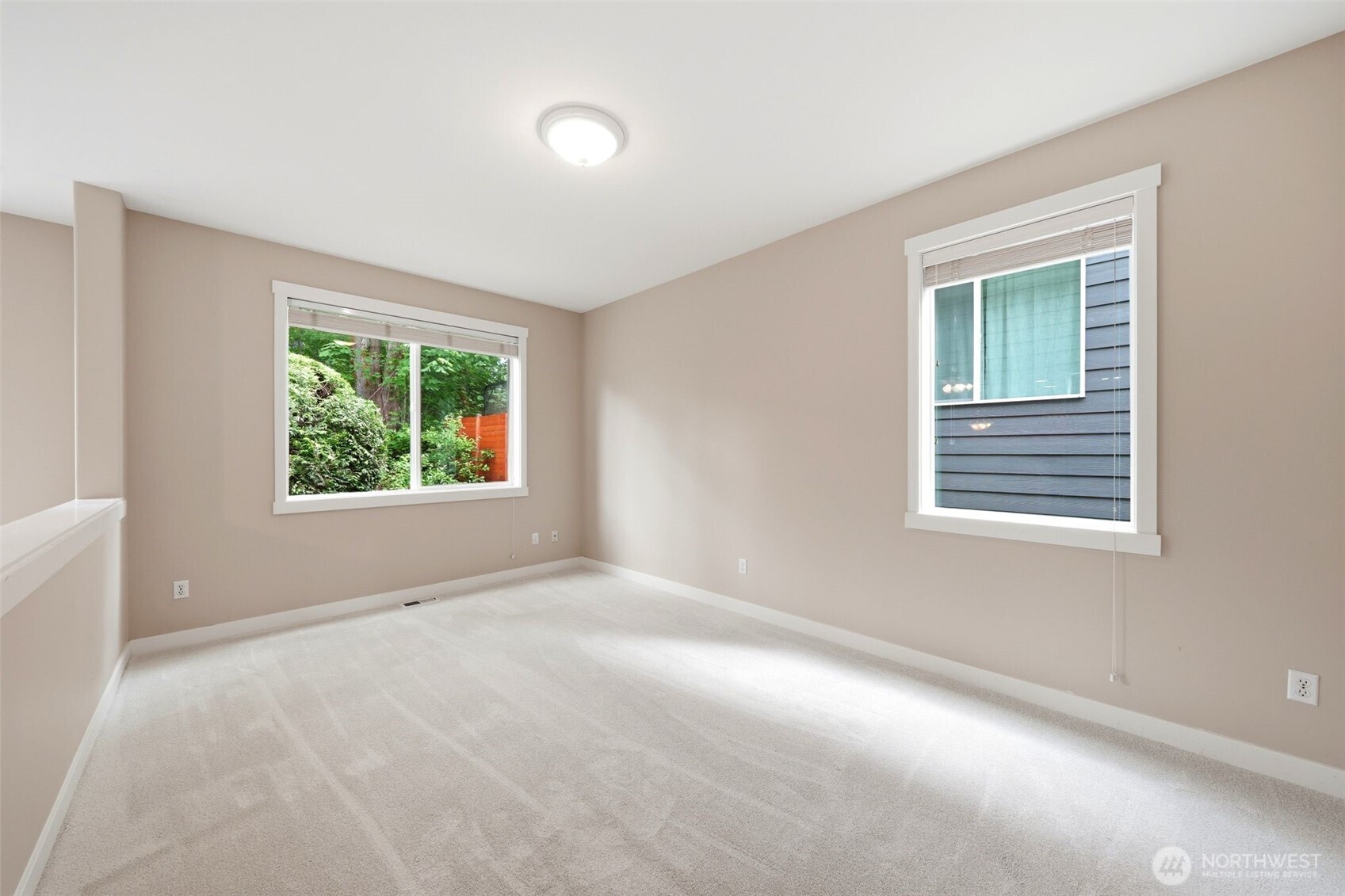 24750 Ne 3rd Place Property Photo 17