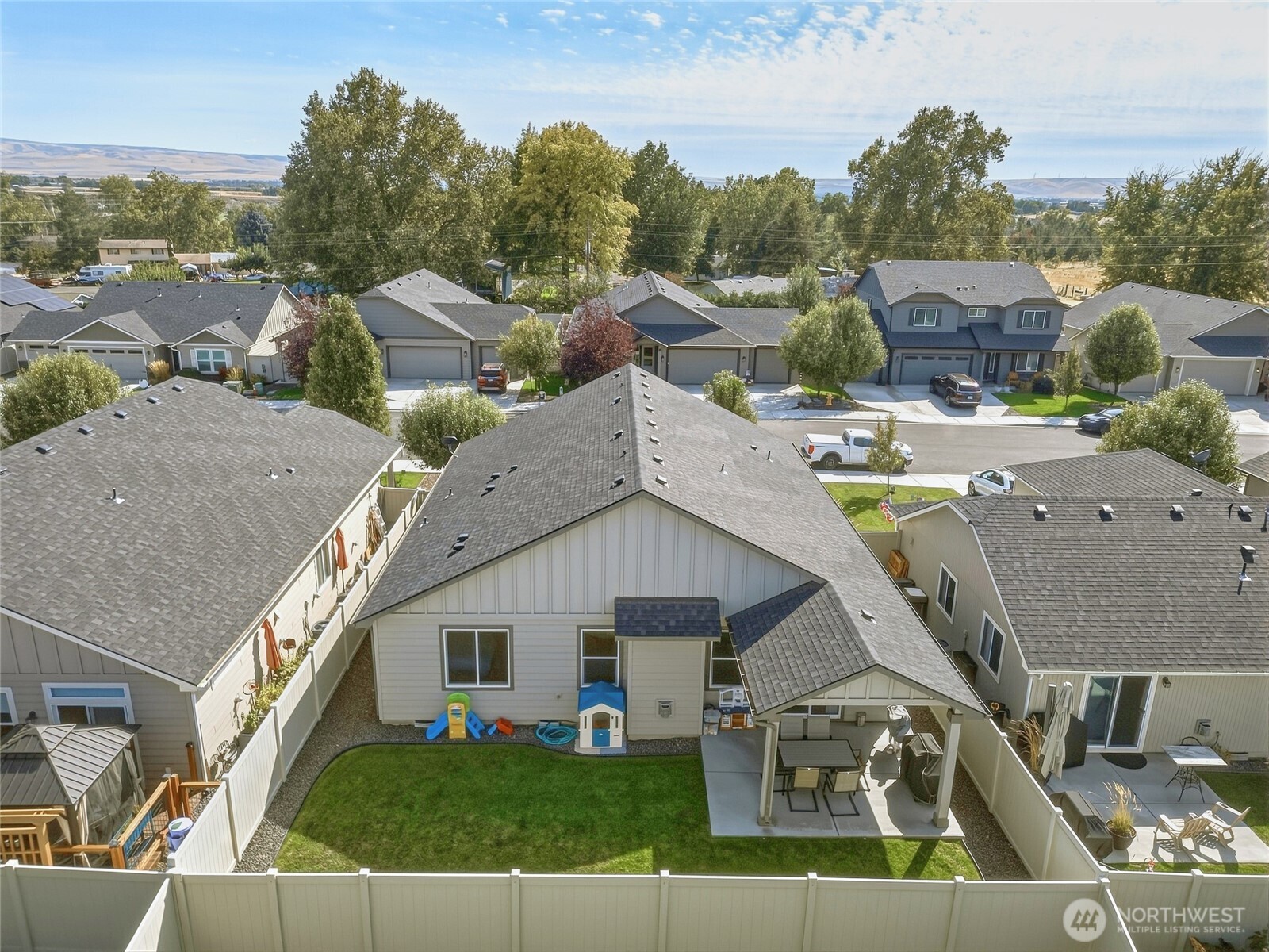 1172 Sw Julia Street Property Photo 35