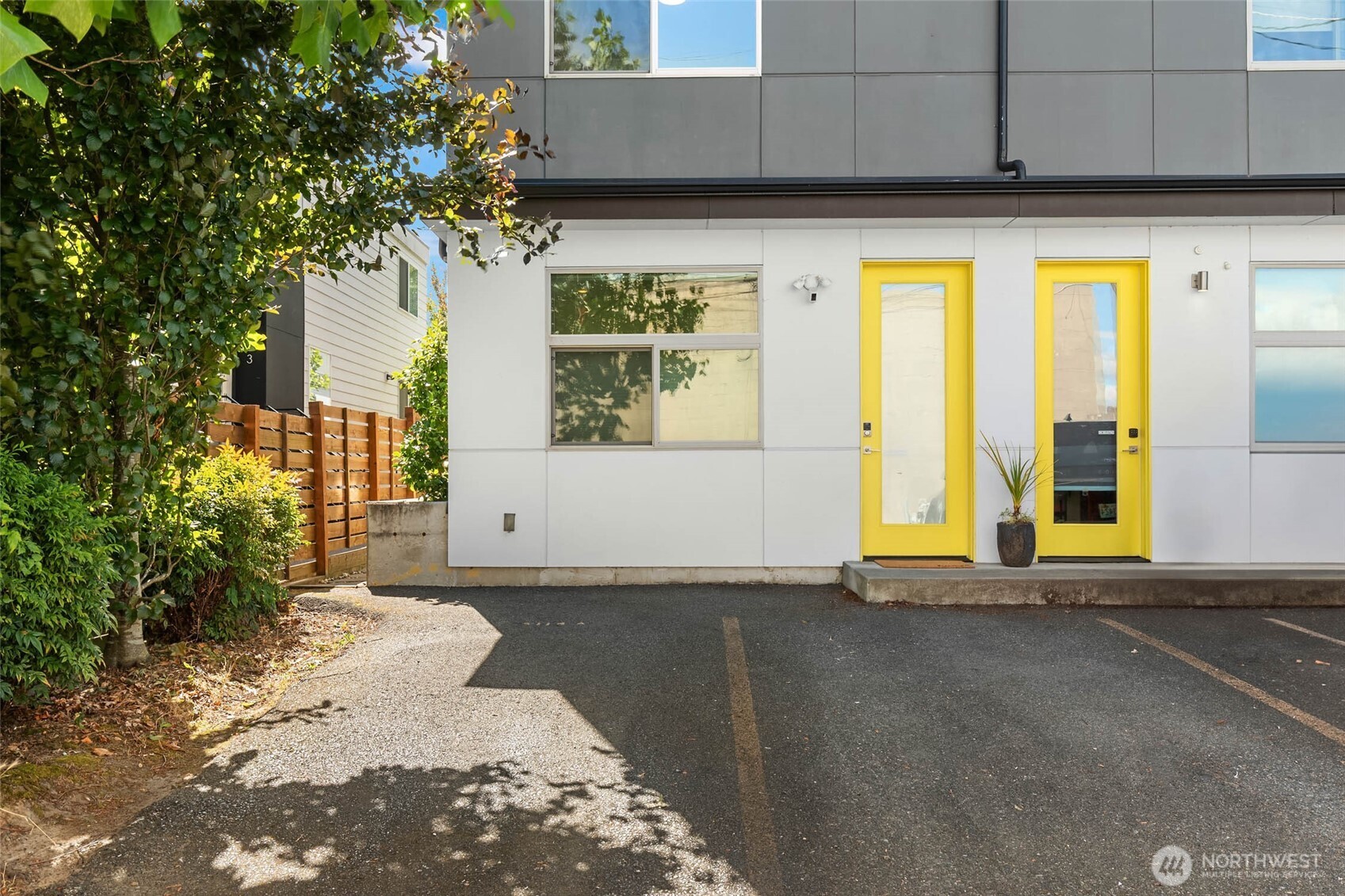 4112 Linden Avenue A Property Photo 24
