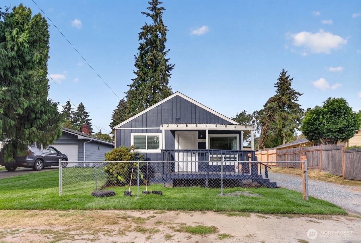 12809 4th Avenue Property Photo 1