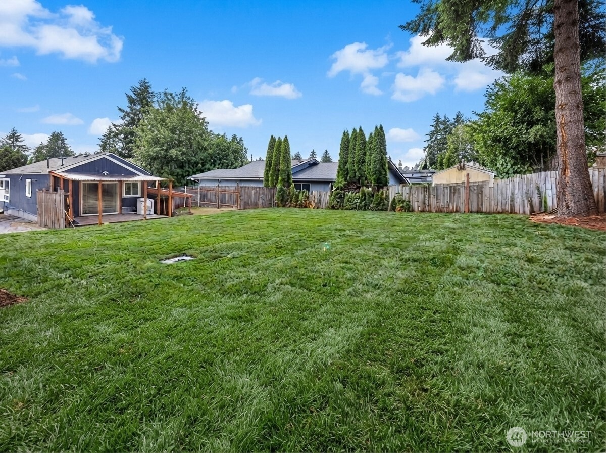 12809 4th Avenue Property Photo 15