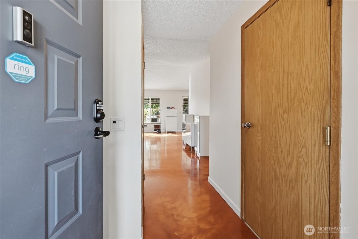 25813 117th Place Property Photo 2