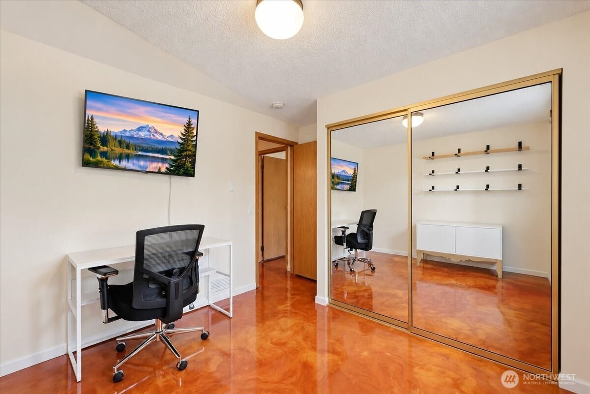 25813 117th Place Property Photo 19
