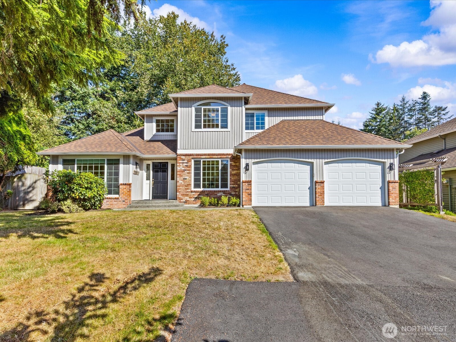 12017 93rd Place Property Photo 1