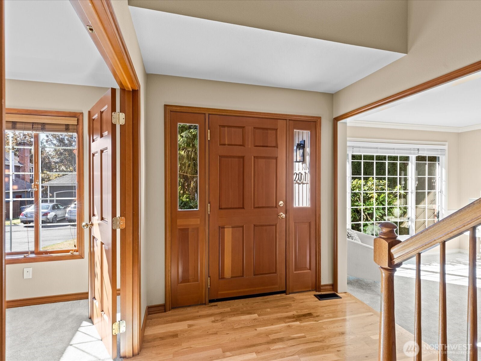 12017 93rd Place Property Photo 3