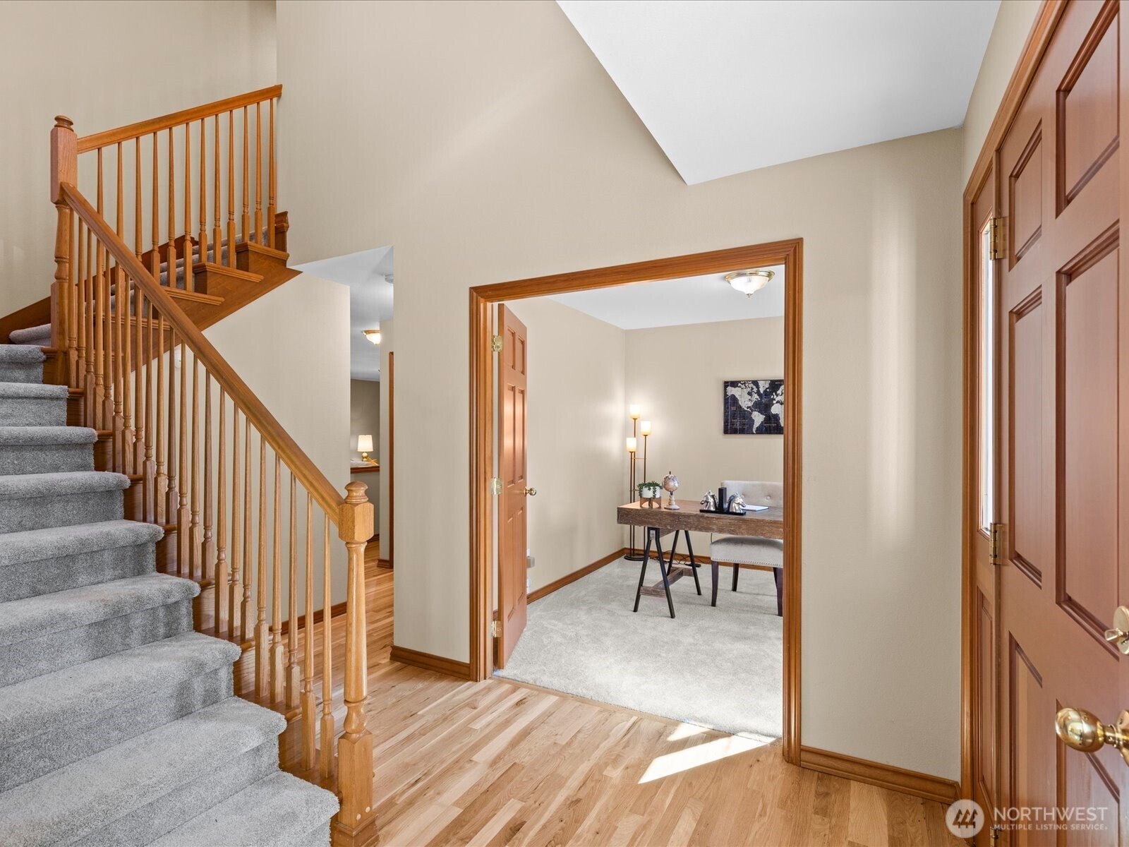 12017 93rd Place Property Photo 4