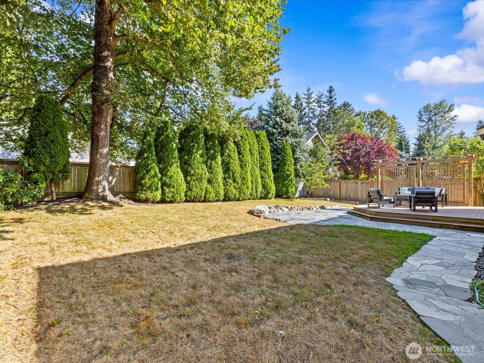 12017 93rd Place Property Photo 25