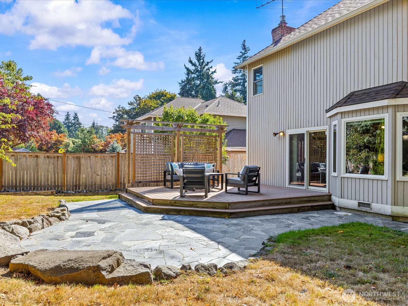 12017 93rd Place Property Photo 26