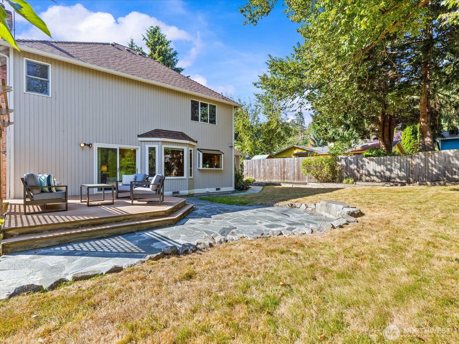 12017 93rd Place Property Photo 28