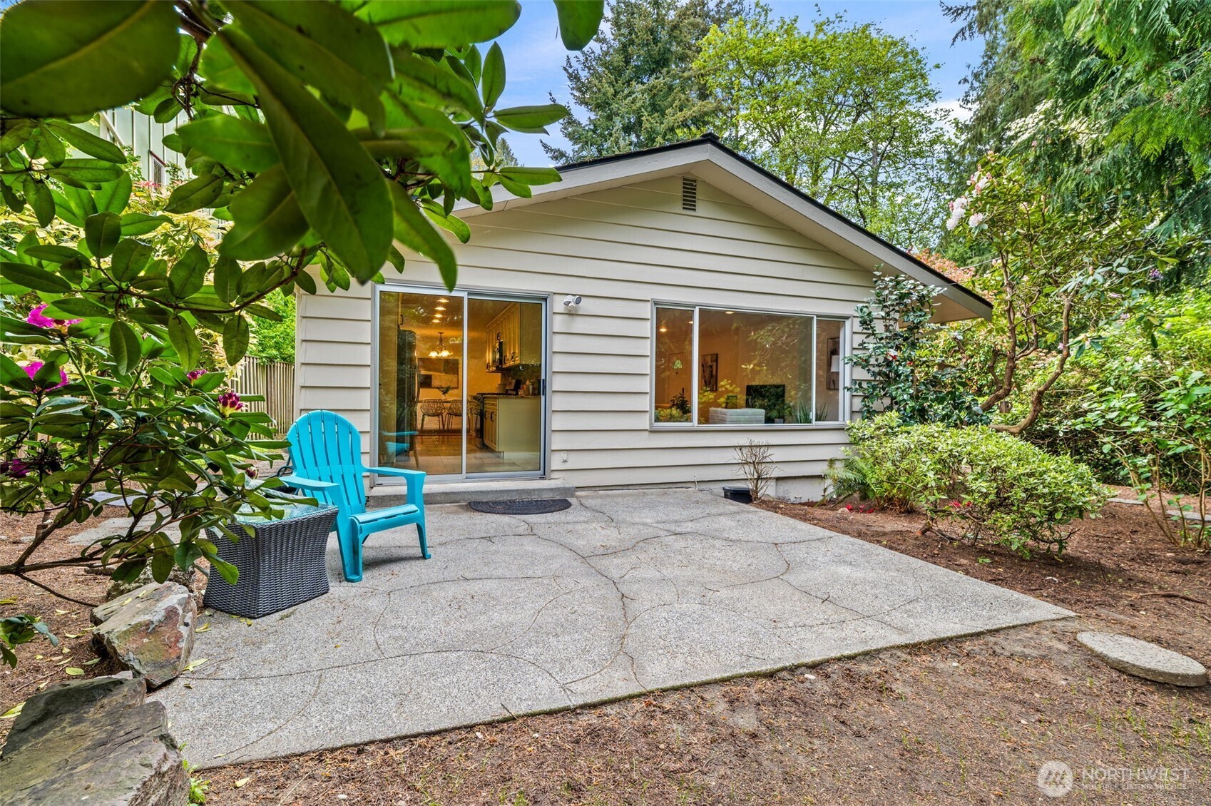 10758 Ashworth Avenue Property Photo 28