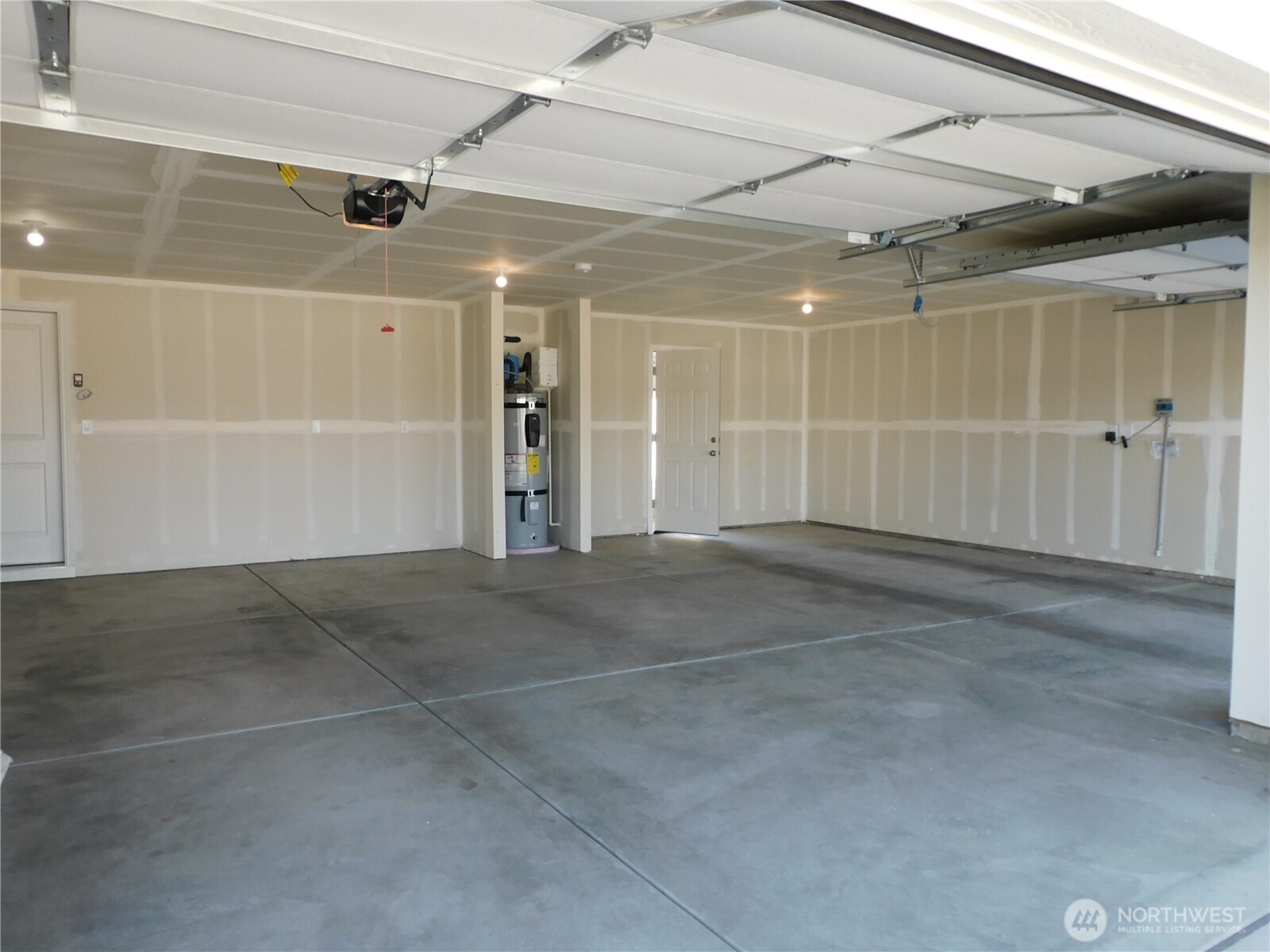 6108 Whitman Avenue Property Photo 28