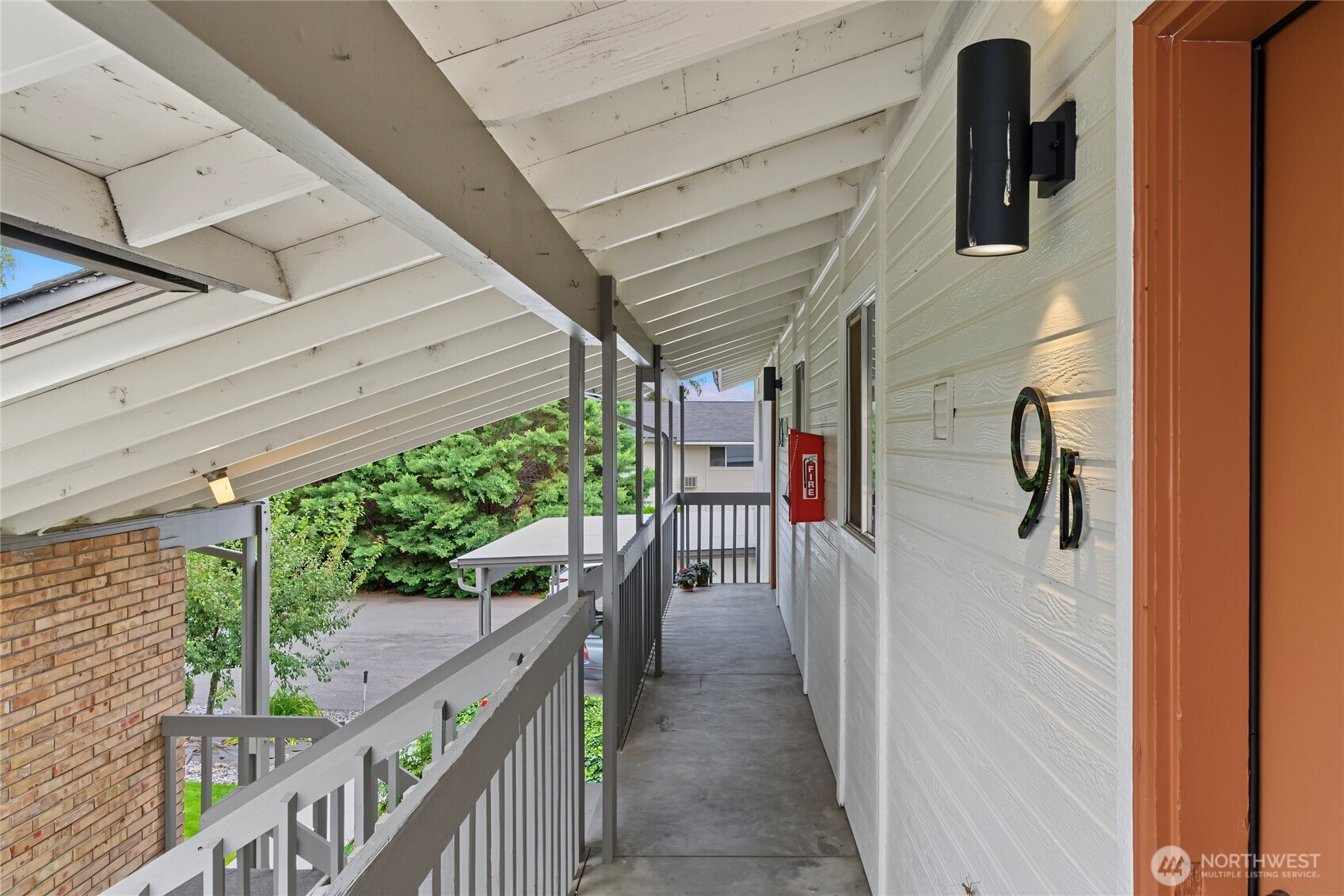 107 Schafer St 9b Property Photo 15