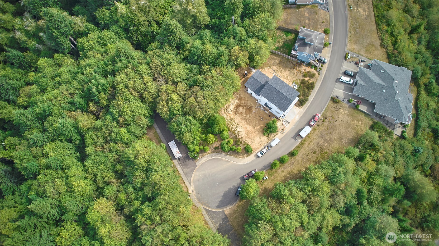 1131 Grays Pointe Lane Property Photo 9