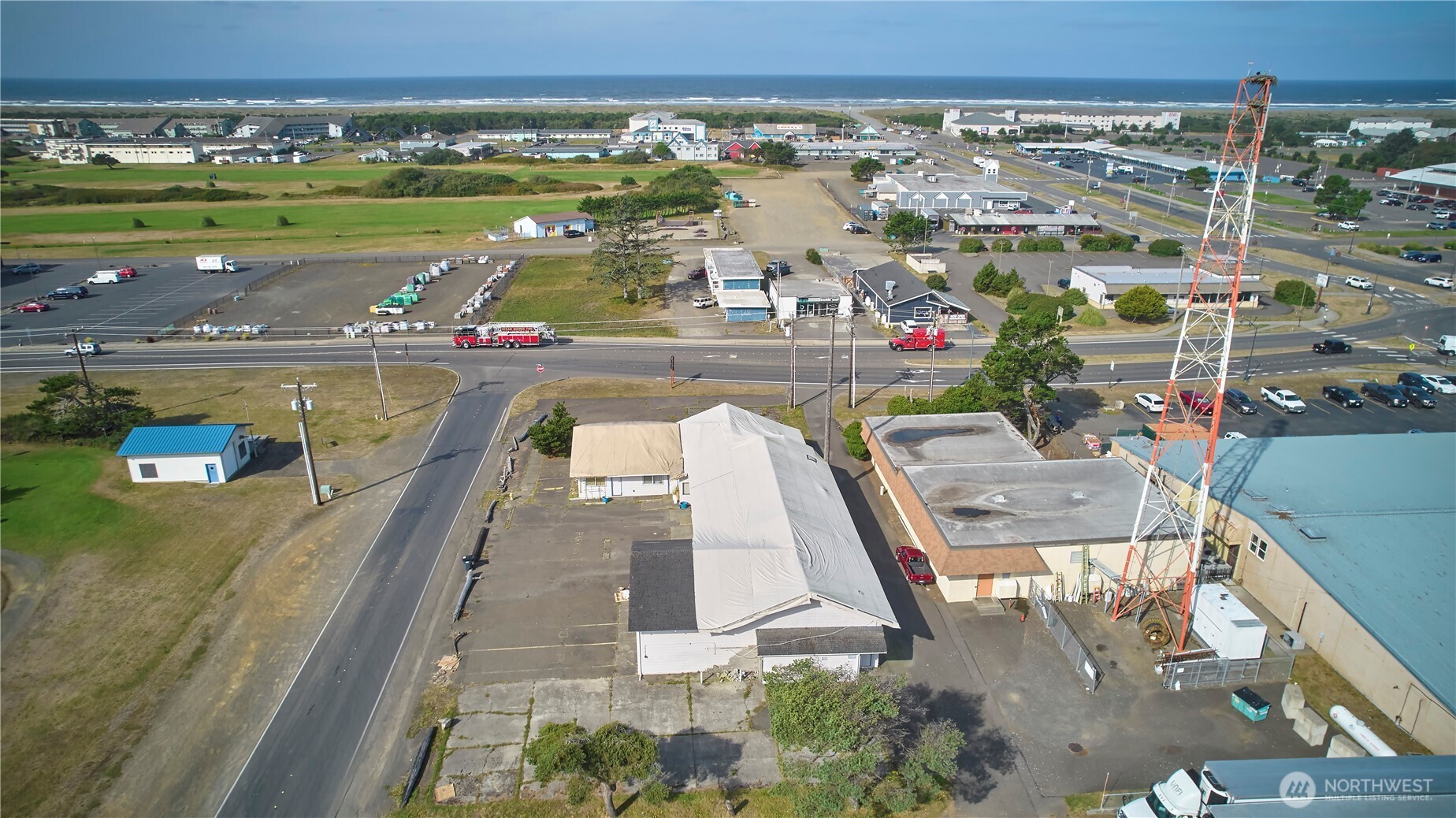 676 Point Brown Avenue Property Photo 8